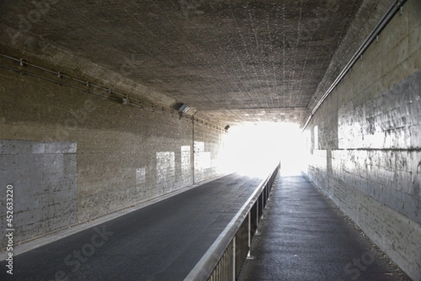 Obraz 地下道