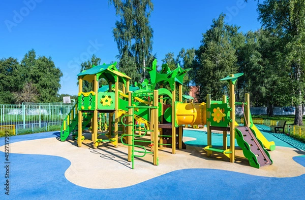 Obraz playground to play with a slide and stairs