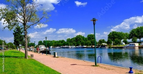 Fototapeta LE PORT DE ROANNE LOIRE