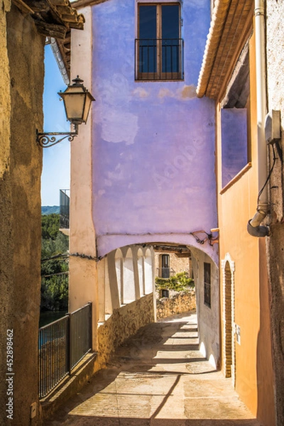 Fototapeta Miravet Durchgang