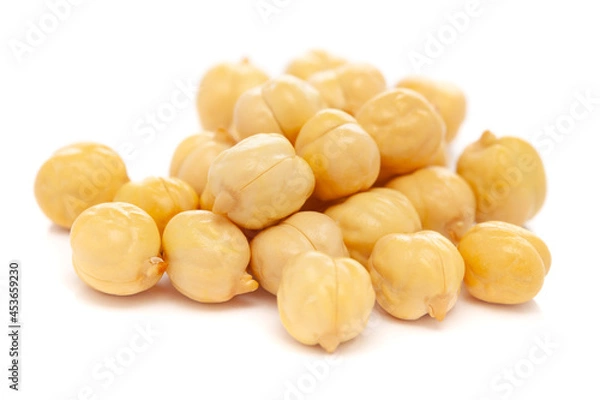 Obraz Micro close-up and details of Organic Indian roasted  chana or chickpea (Cicer arietinum) cleaned without flack or outer shell isolated over white background.
