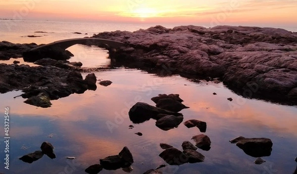 Fototapeta sunset over the lake