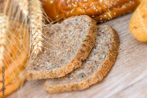 Obraz Bread and pastry on the table