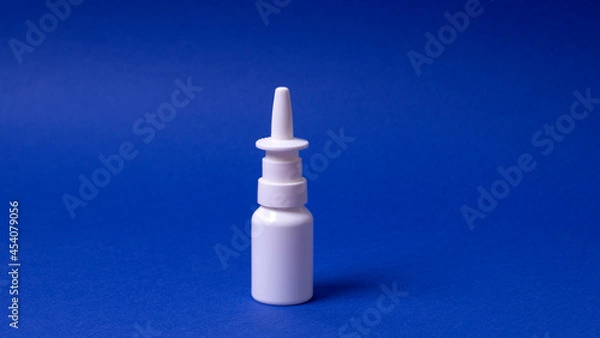 Obraz cold remedy on blue background