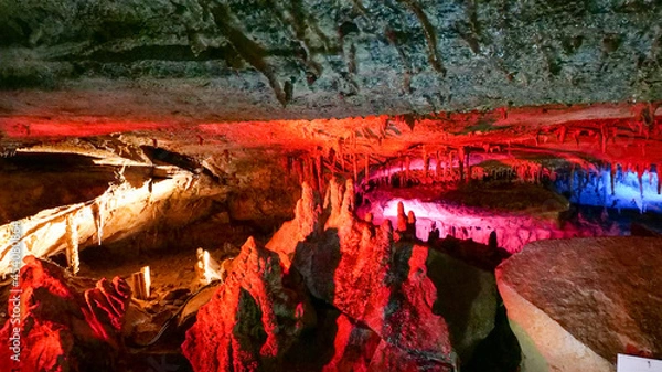 Fototapeta 鍾乳洞　ライトアップ