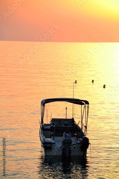 Fototapeta Orange dawn on the sea