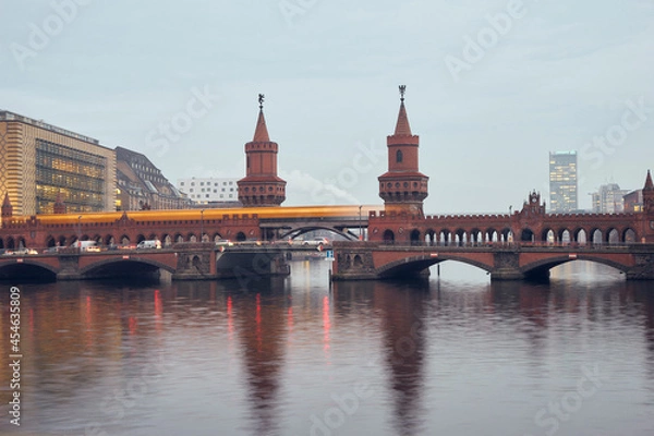 Fototapeta Oberbaum Brücke
