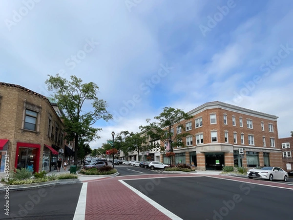 Obraz Greenwich, CT - USA - Aug. 29, 2021: Horizontal view of the posh Greenwich Avenue shopping district in downtown Greenwich.