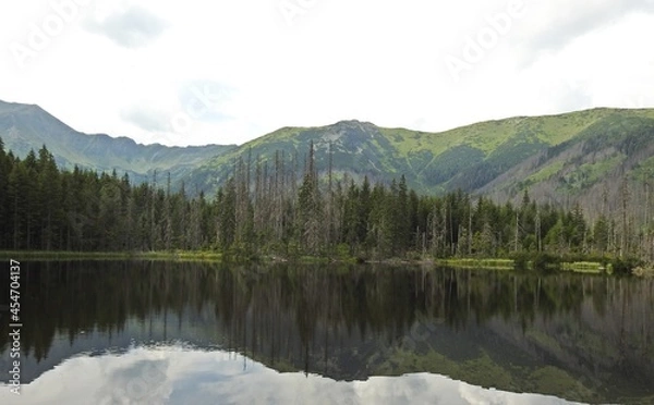 Fototapeta Lake in the mountains