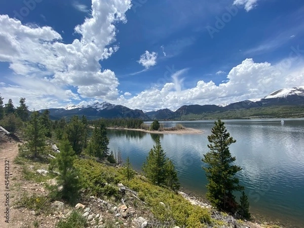 Fototapeta lake and mountains