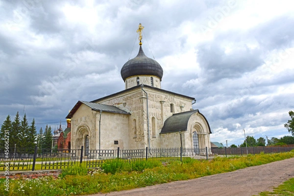 Fototapeta St. George's Cathedral is built on the foundation of the Church of St. George, which was built in 1152 by Prince Yuri. In 1230, Prince Svyatoslav built a new church. Russia, Yuryev, August 2021.