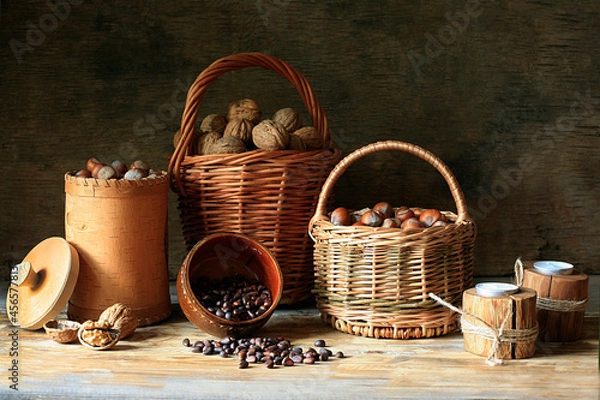 Obraz nuts in the basket