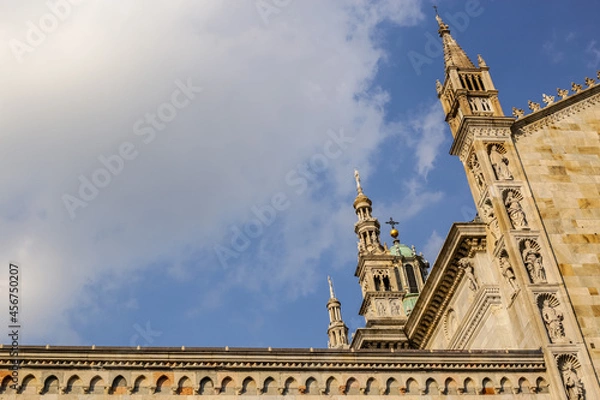 Obraz View of Como Cathedral on a Sunny Day