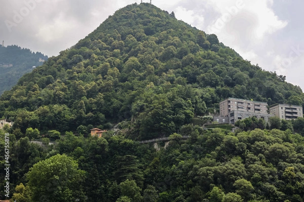 Obraz View of Traditional Old Buildings in Lake Como on a Rainy Day