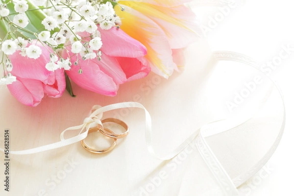 Obraz Beautiful pink turnip and a pair of rings for wedding image