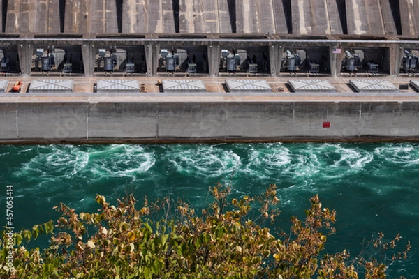 Fototapeta water ripples in river