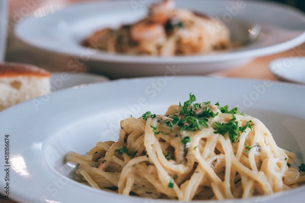 Obraz クリームパスタのランチ　イメージカット横