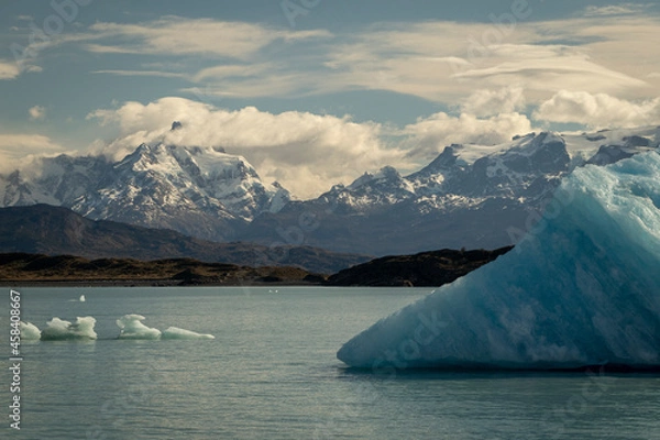 Fototapeta Icebergs and mountains