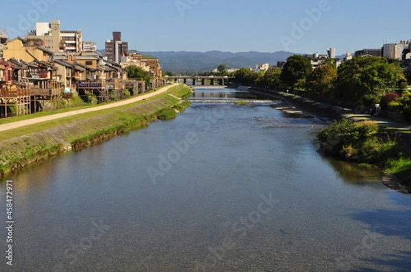 Fototapeta 四条大橋から北を見る　9月