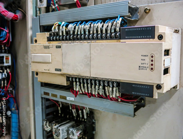 Obraz Electrical Processing Storage Box Control Cabinet For Power Supply And Distribution continuous voltage