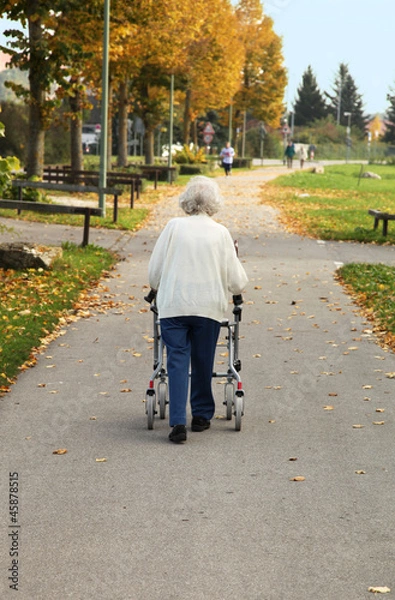 Obraz Alte Frau mit Rollator