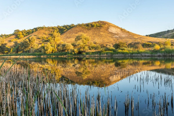 Obraz Floodplain lake Sadovoe between the bank of the Don River and the chalk hills of the right bank in the vicinity of the village of Vyoshenskaya