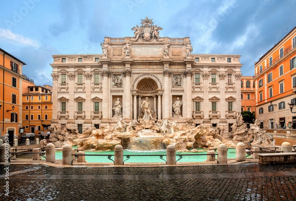 Obraz Trevi Fountain (Fontana di Trevi) in the morning light in Rome, Italy. Trevi is most famous fountain of Rome. Architecture and landmark of Rome.