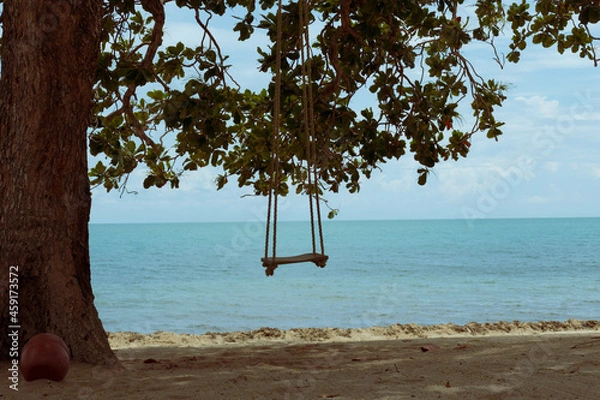 Obraz swing on the beach with ocean 