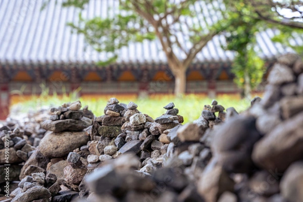 Obraz 한국 사찰 소원탑 무당벌레