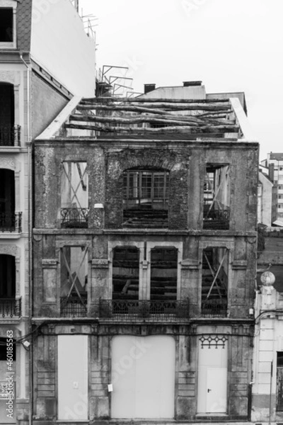 Obraz old abandoned building