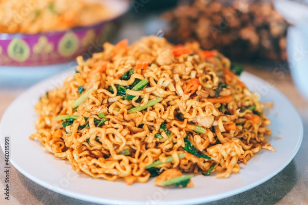 Obraz 山盛りのミーゴレン　東南アジア