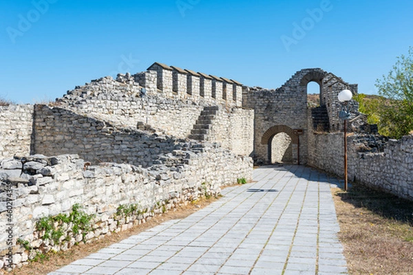 Obraz Partially reconstructed walls of Hisarya fortress in the city of Lovech, Bulgaria