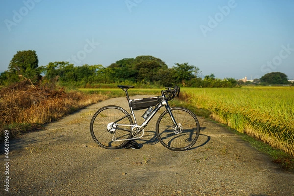 Obraz bicycle on the road