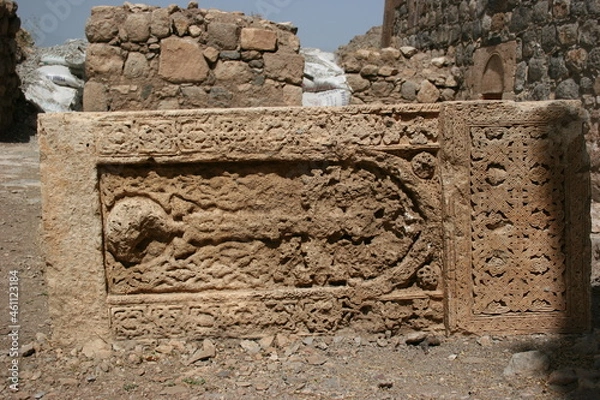 Fototapeta The Cathedral of the Holy Cross  on Aghtamar Island, in Lake Van in eastern Turkey, is a medieval Armenian Apostolic cathedral, built as a palatine church for the kings of Vaspurakan and later servin