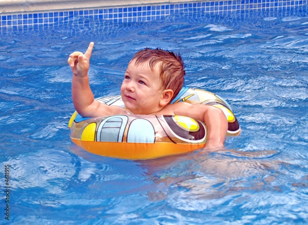 Fototapeta baby boy in the pool