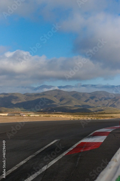 Obraz speed circuit in the desert