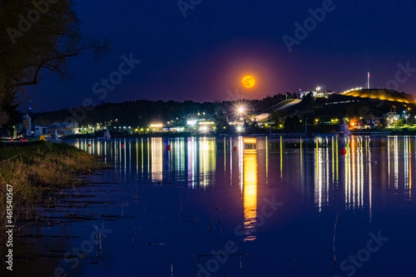 Obraz moon above the city