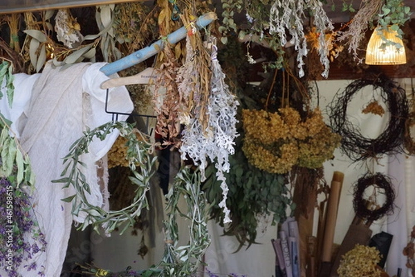 Obraz 雑貨屋にあるドライフラワー