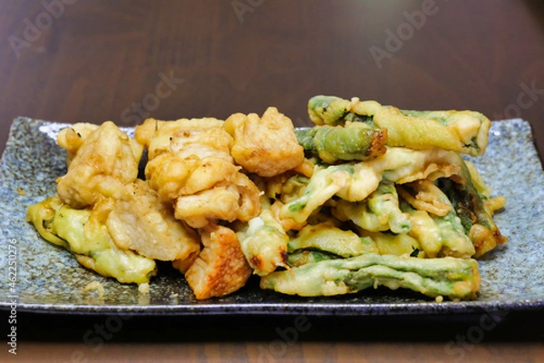 Fototapeta オクラと長芋のフリッター