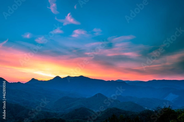 Fototapeta 札幌のもいわ山からの夕焼け空