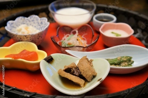 Obraz 旅館の豪華な小鉢たち