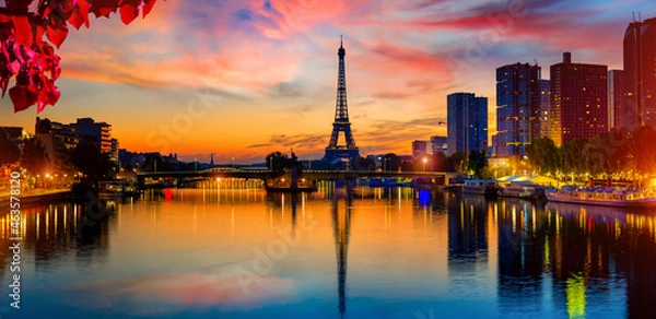 Fototapeta Sunset in autumn Paris