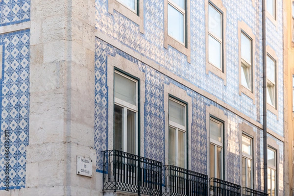Fototapeta facade of an building with windows