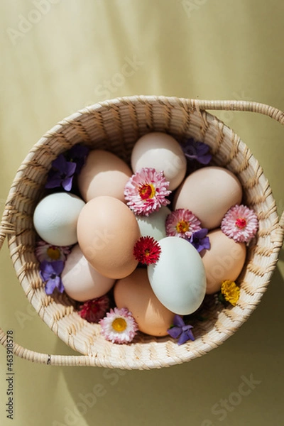 Fototapeta Eggs basket