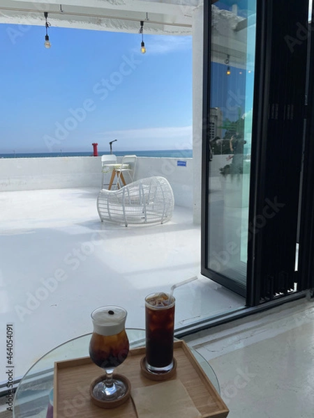 Obraz coffee in the window