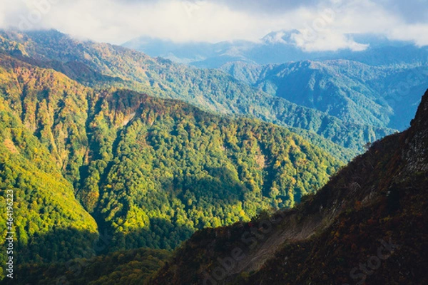 Fototapeta 雨飾山からの眺め　紅葉の山
