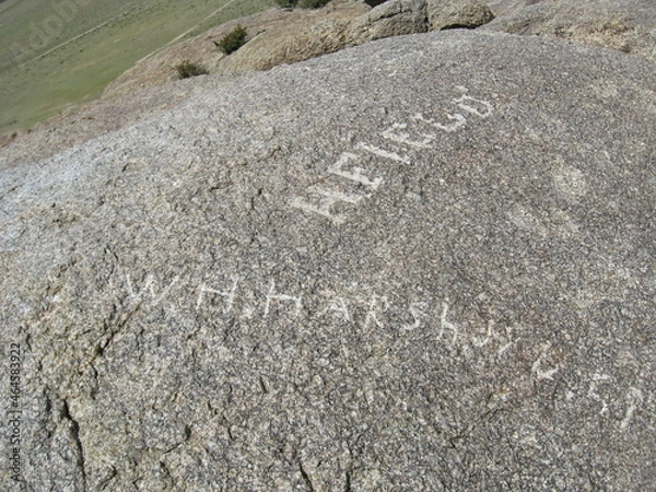 Obraz Independence Rock names carvings Oregon Trail Wyoming 