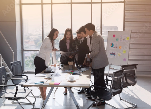 Fototapeta Business woman talking about work plans. Working in today's era is difficult. Because there are many competitors. Market competitors are strong. Must plan the work well.