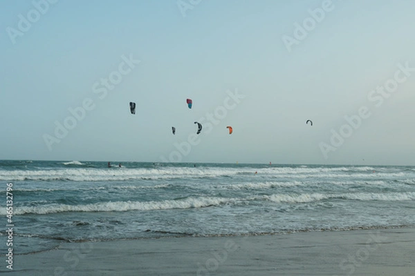 Obraz kite surfing on the beach