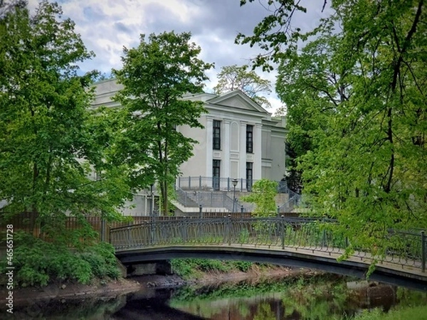 Obraz Walk along Elagin Island. Russia, St.Peterburg 